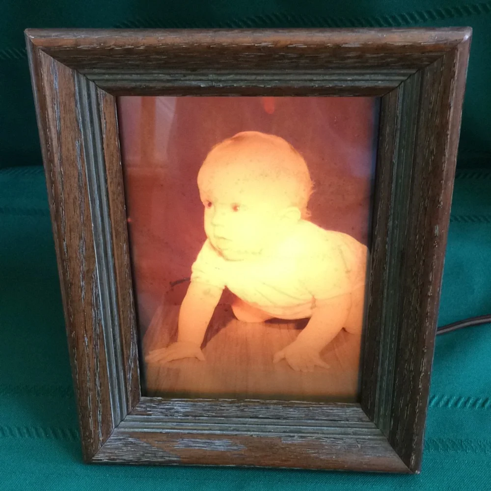 Vintage Moviette Inc Vuette Illuminator Electric Light Up Negative Picture Frame