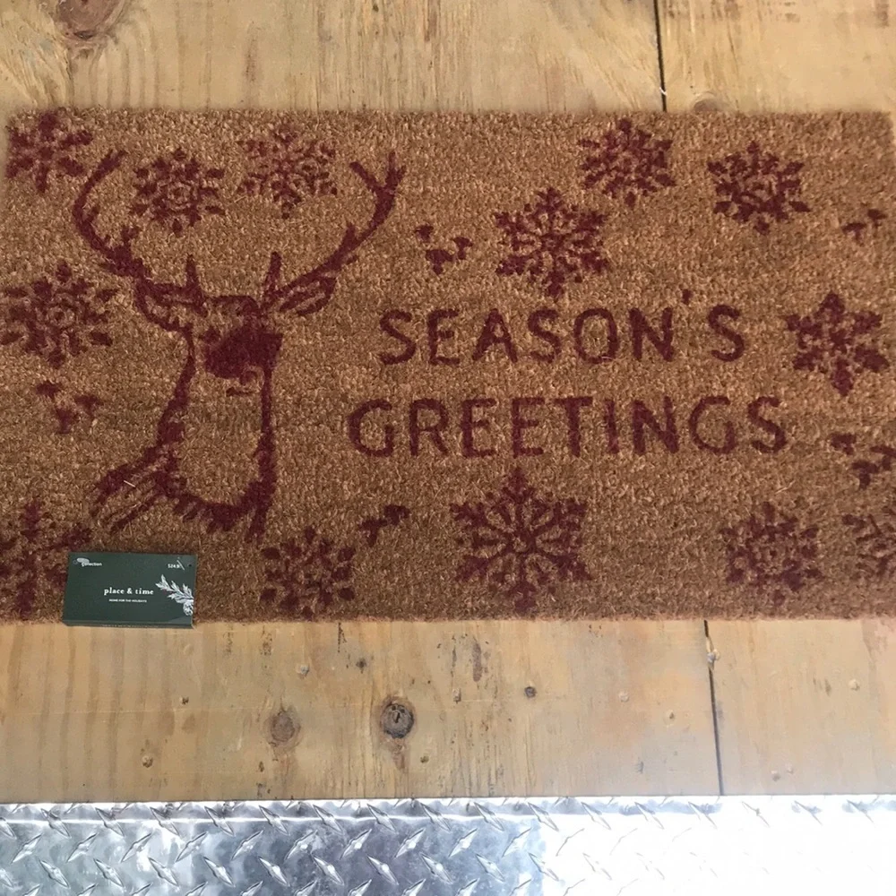 Brand new Place& Time Season’s Greeetings Floor mat