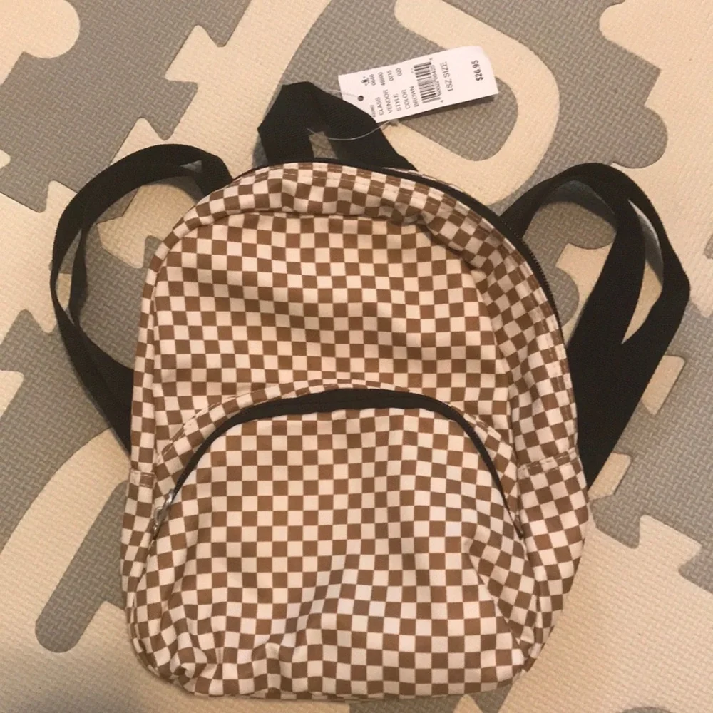 PacSun selling individual