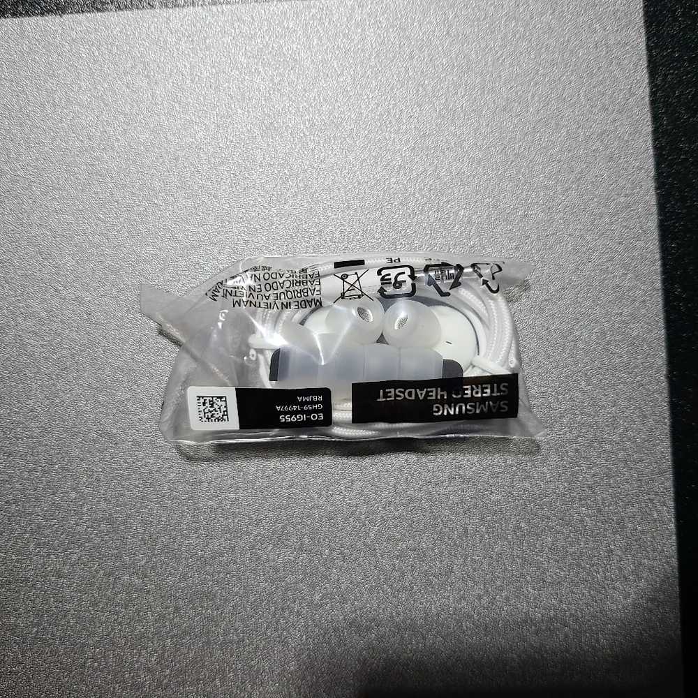 OEM Samsung AKG Wired Earphones 4-pk