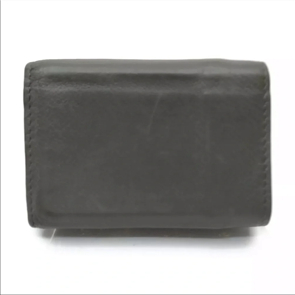 Balenciaga item minor