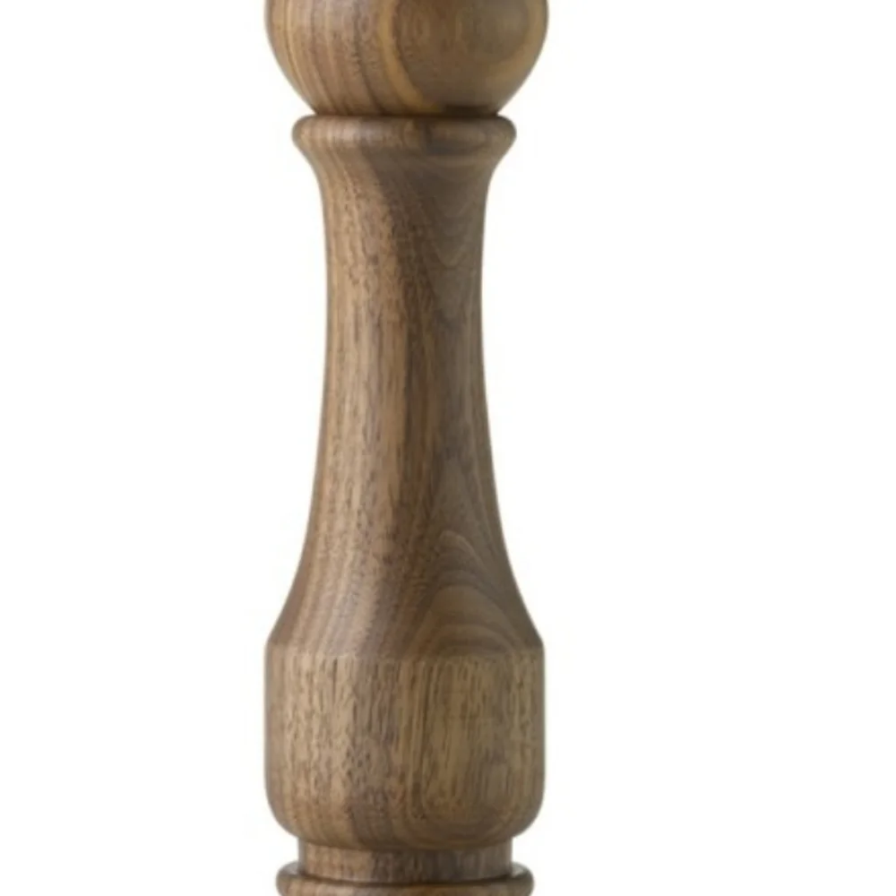 Williams Sonoma FSC Traditional Walnut Pepper Mill