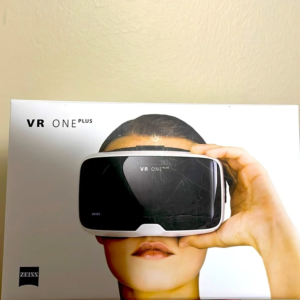 VR headset