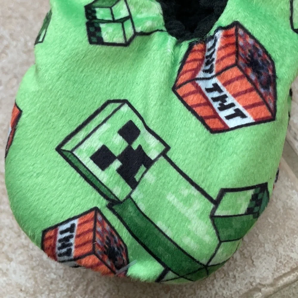 Snuggle Toes minecraft creeper