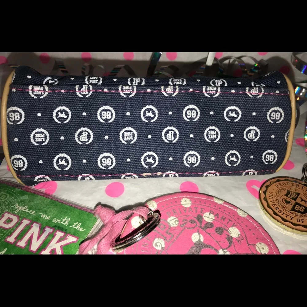 PINK Victorias Secret purchasing 💗vs this