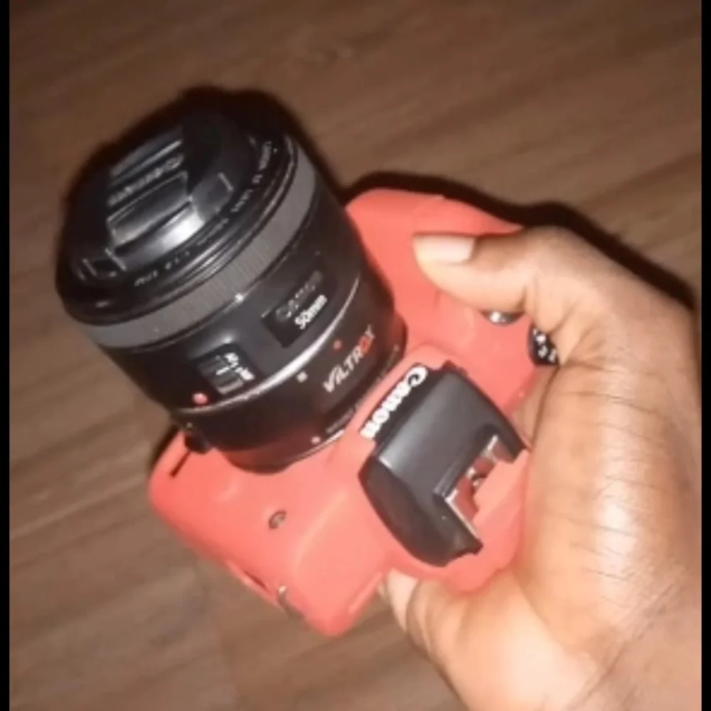 Canon silicone camera