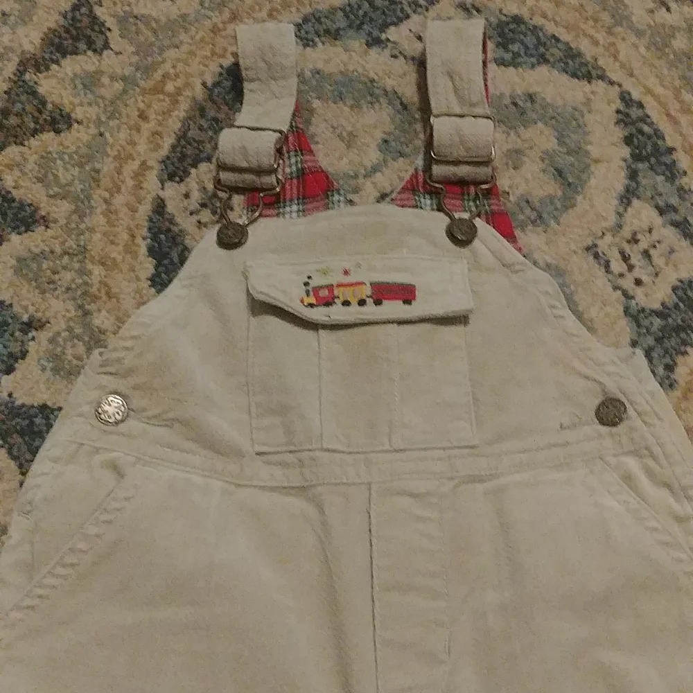 OshKosh Bgosh oshkosh overalls