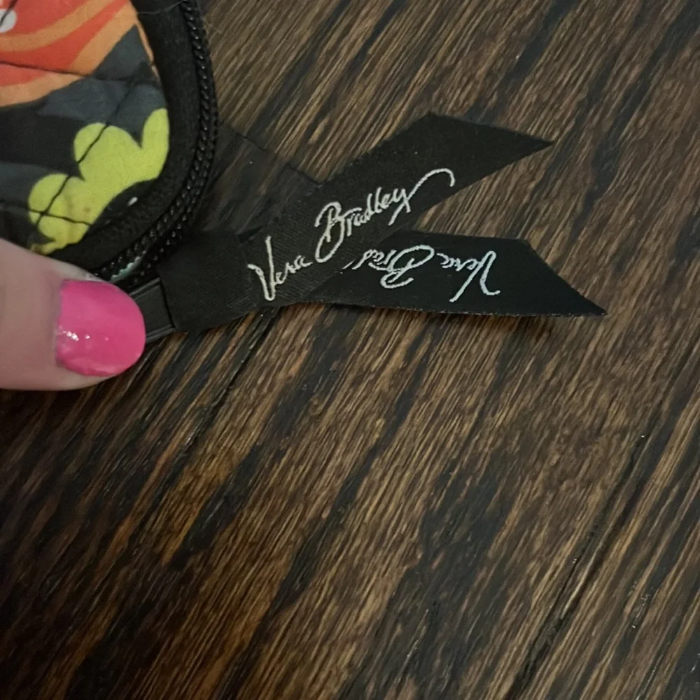 Vera Bradley zipper good