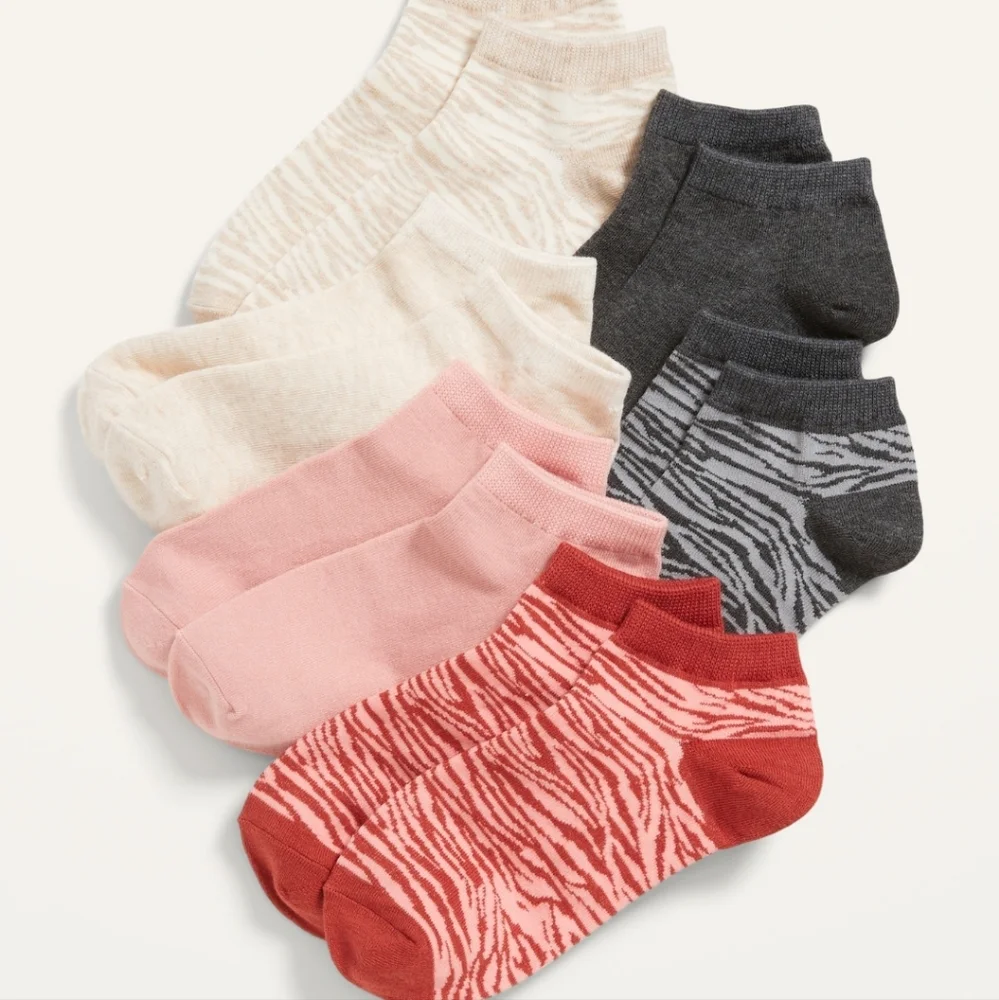 👀50% OFF - NWT‼️ Old Navy brand Girl's Ankle Socks, 12 pairs