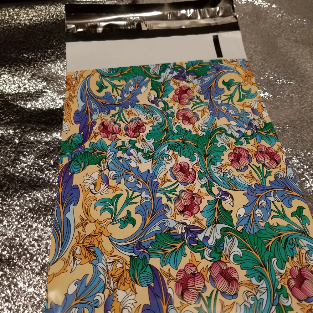 Bundle Free: 5 Floral poly mailers