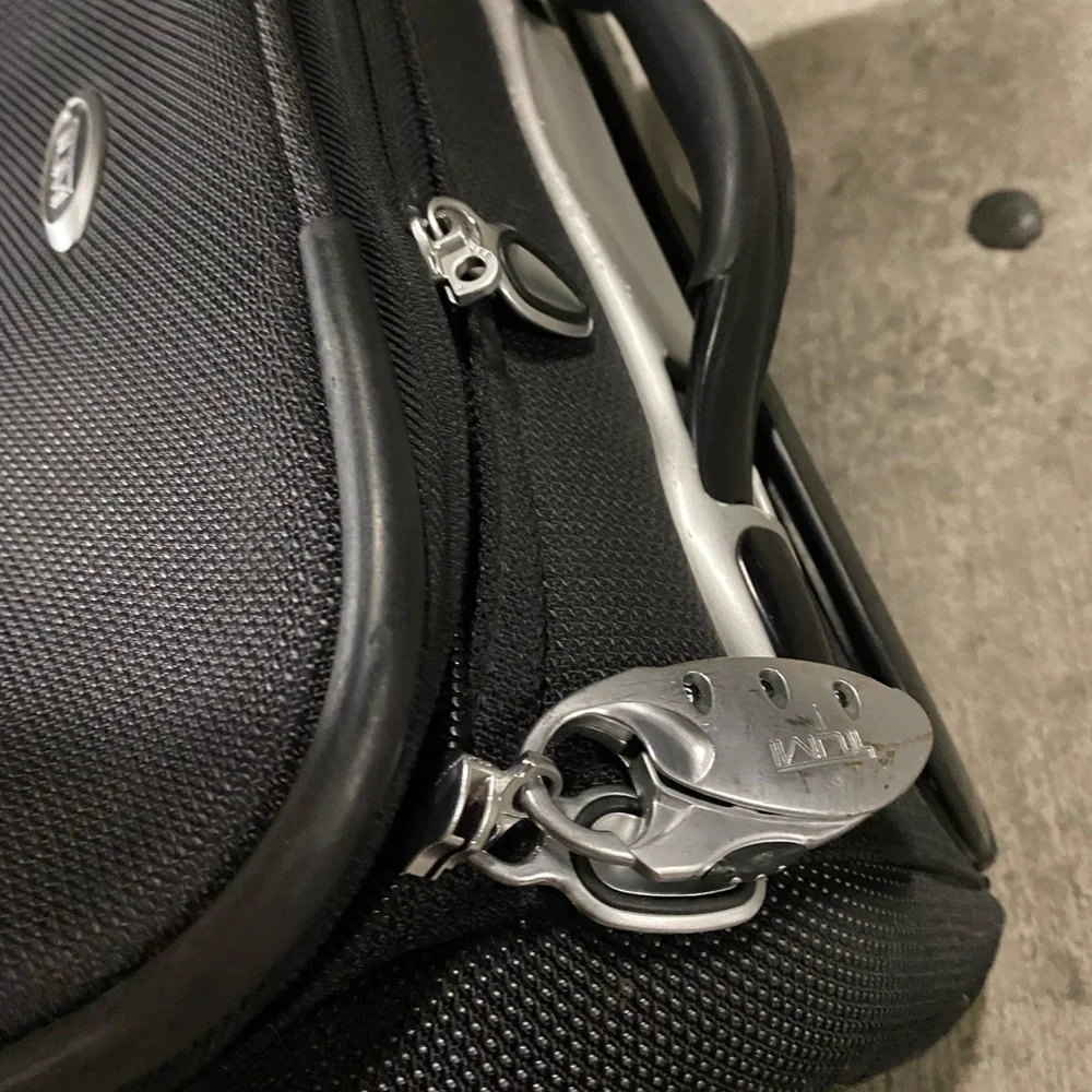 Tumi awesome suitcase