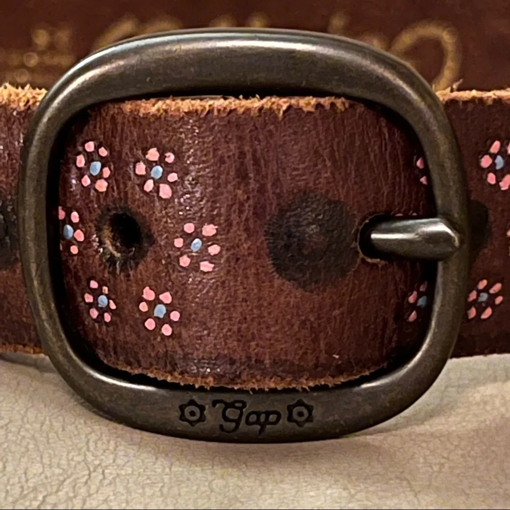 GAP belt leather