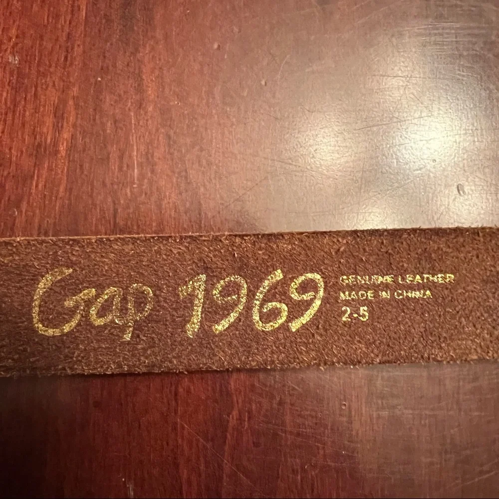 GAP belt leather