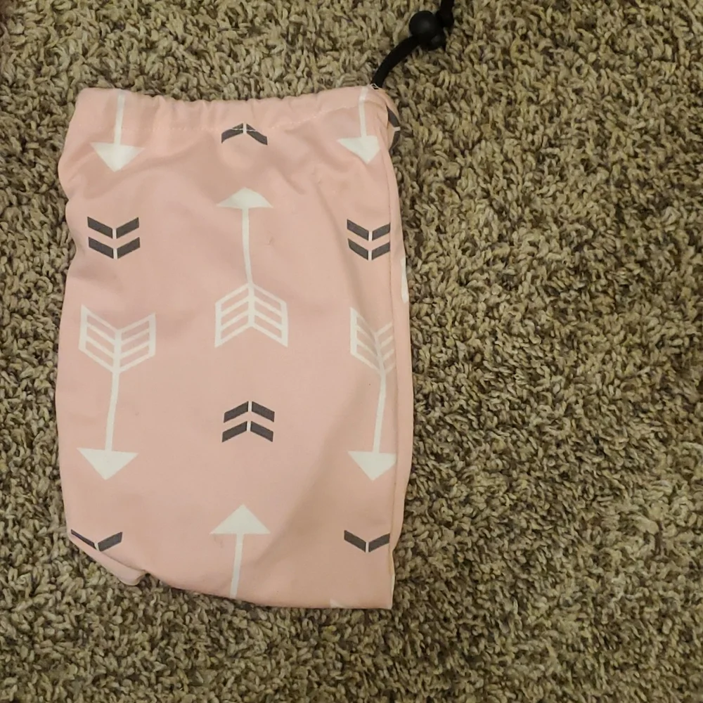 Baby Car Seat carrier cover with travel bag.