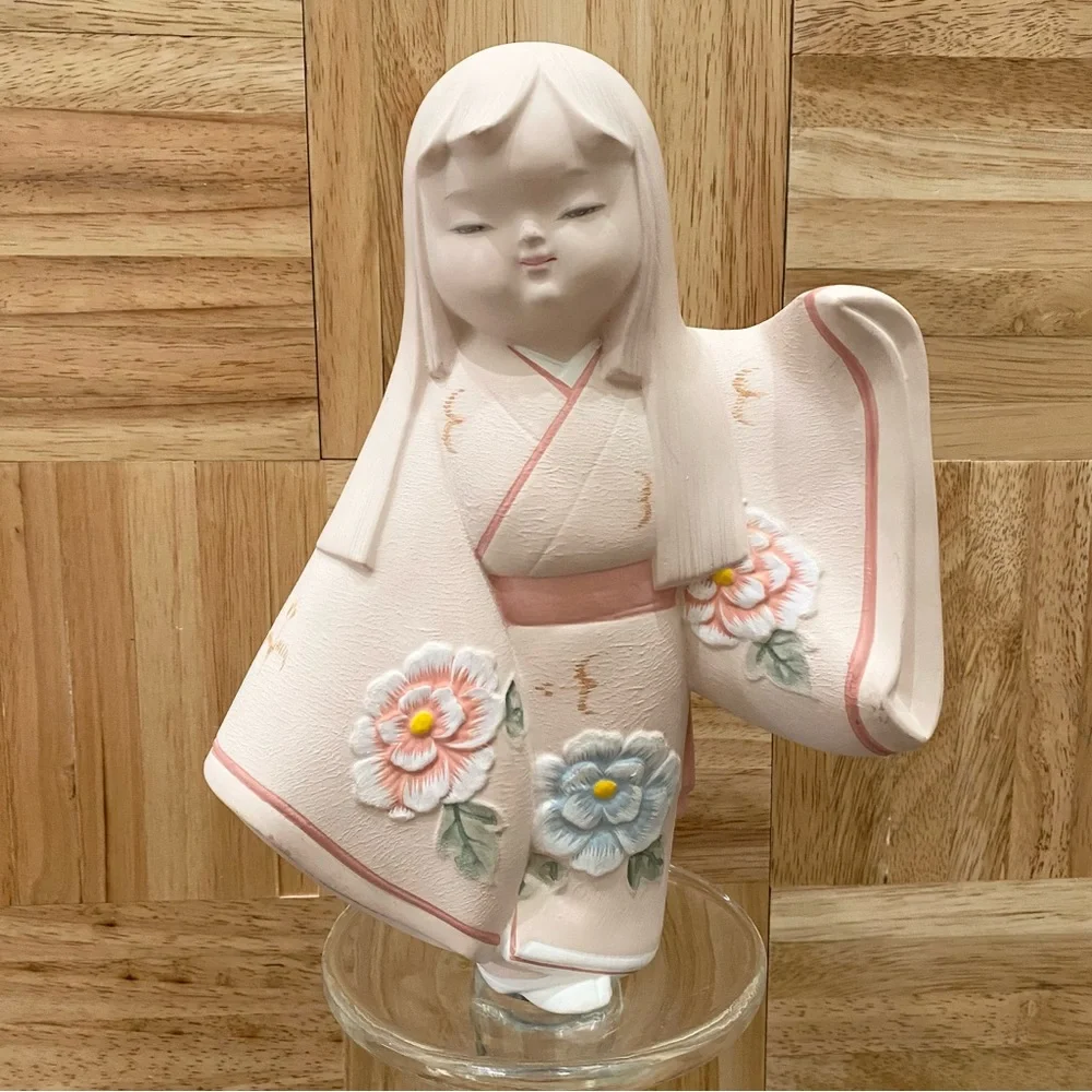 Japanese Hakata Doll Ceramic Geisha 9” Figurine