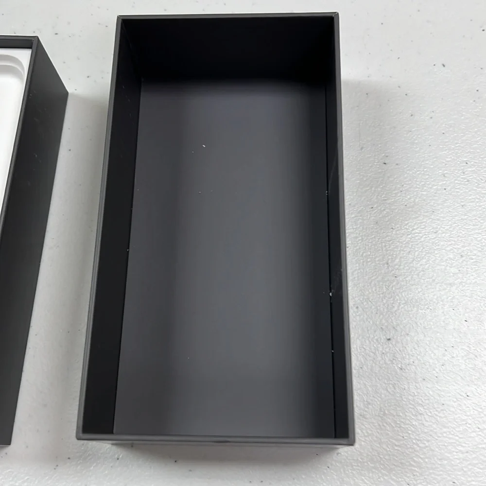 Apple iphone box