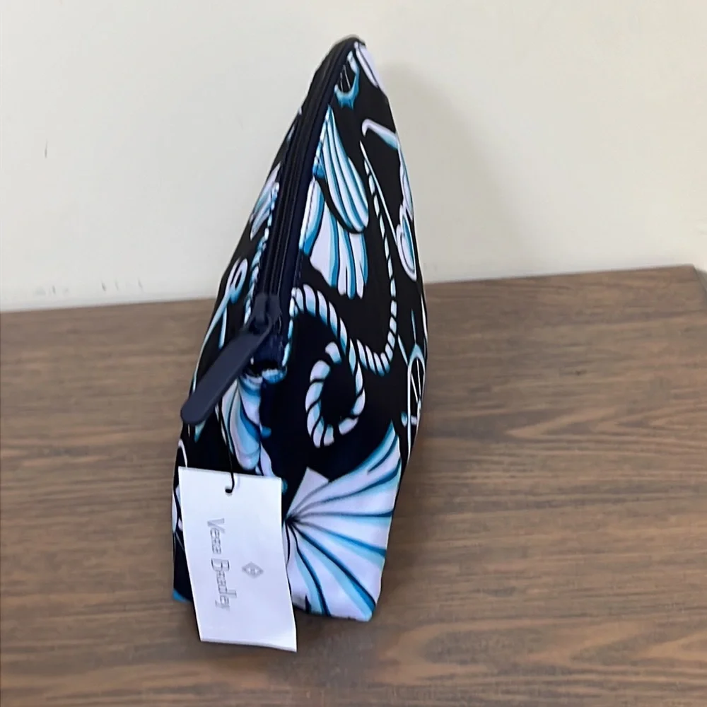 Vera Bradley new tag