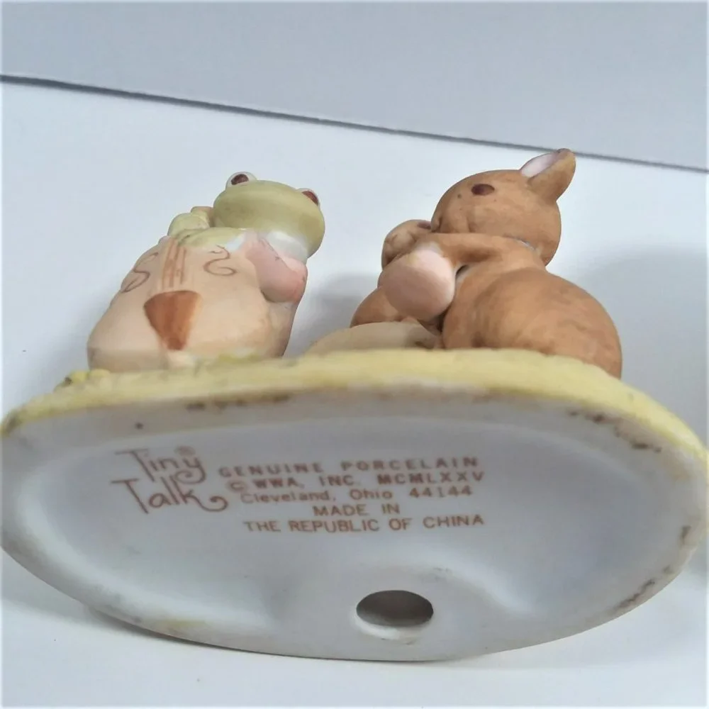 Porcelain Figurines 3pc VTG Tiny Talk Mice Frog Egg 1970's WWA Music Kiss Japan