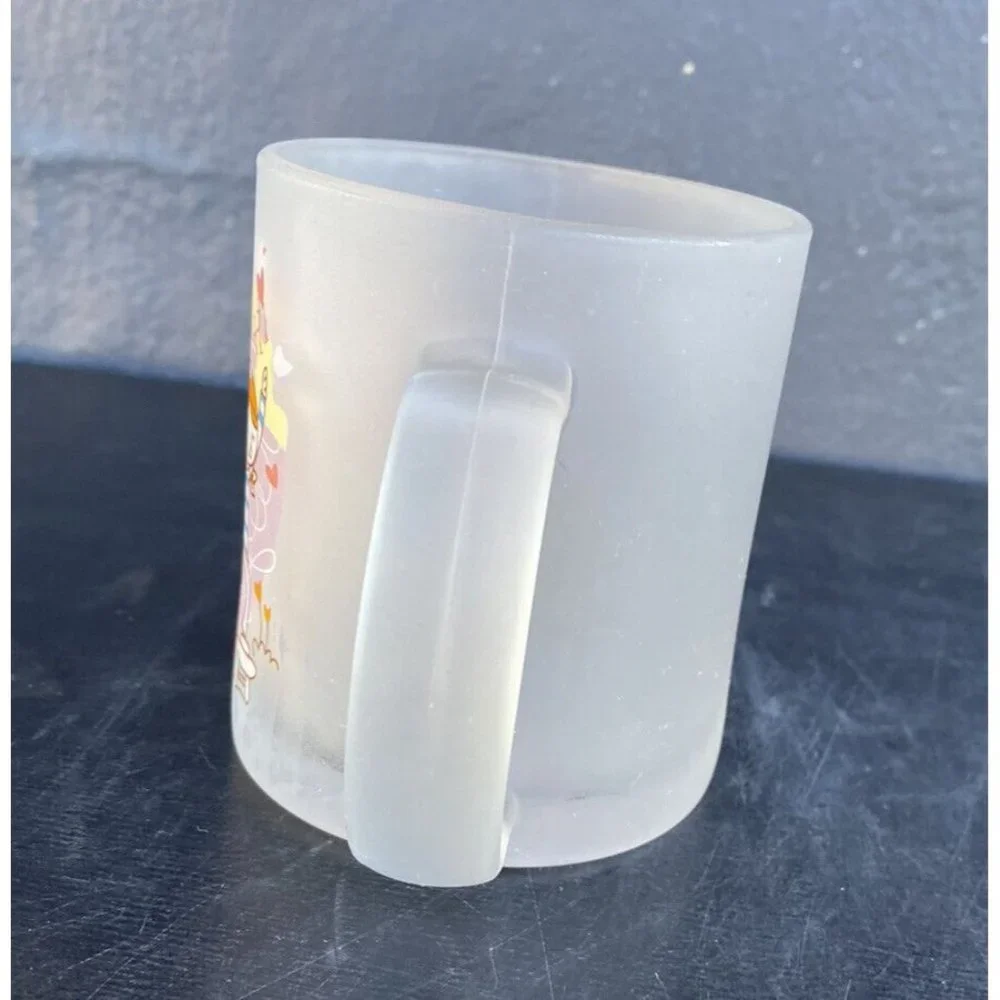 Unbranded frosted glass