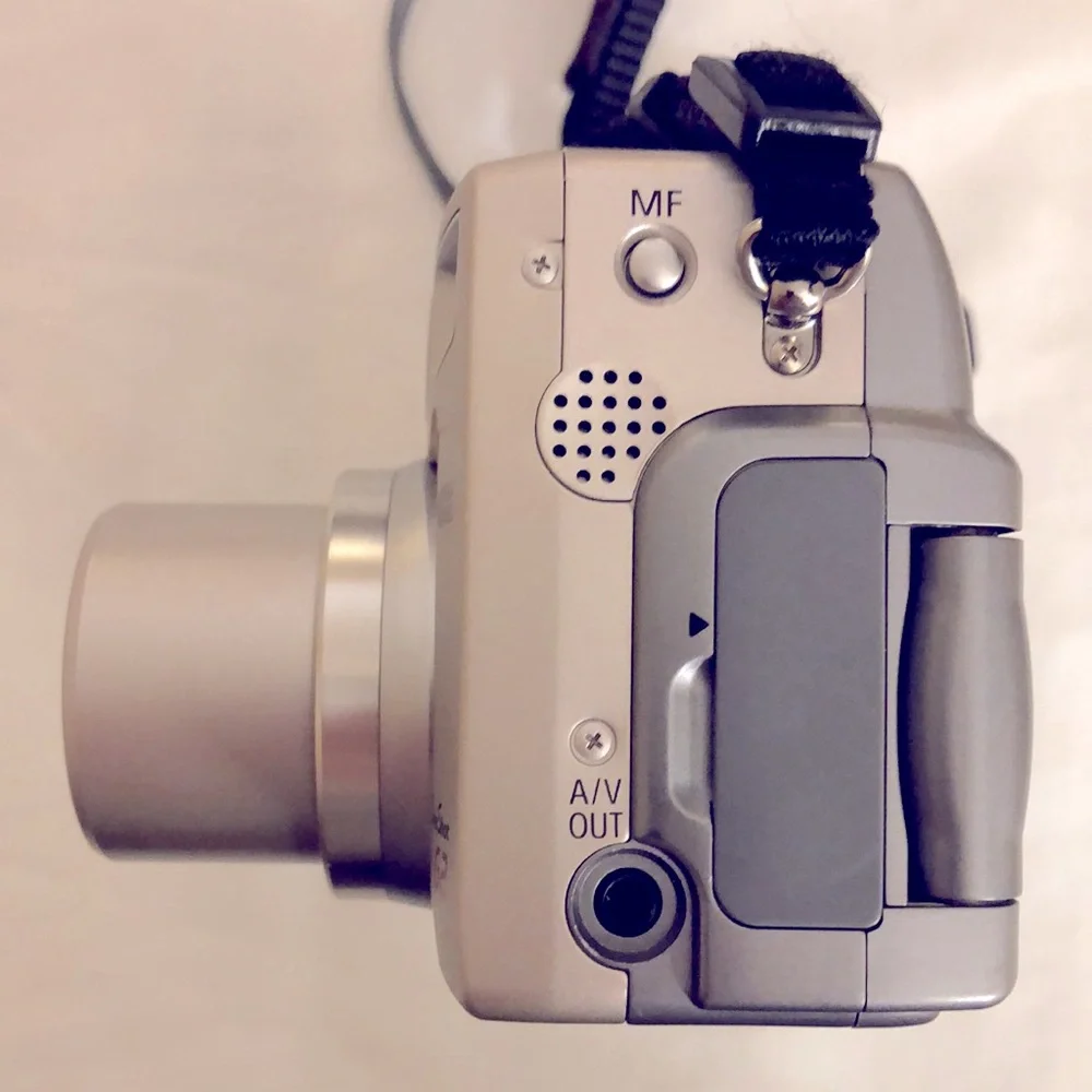 Canon powershot g2