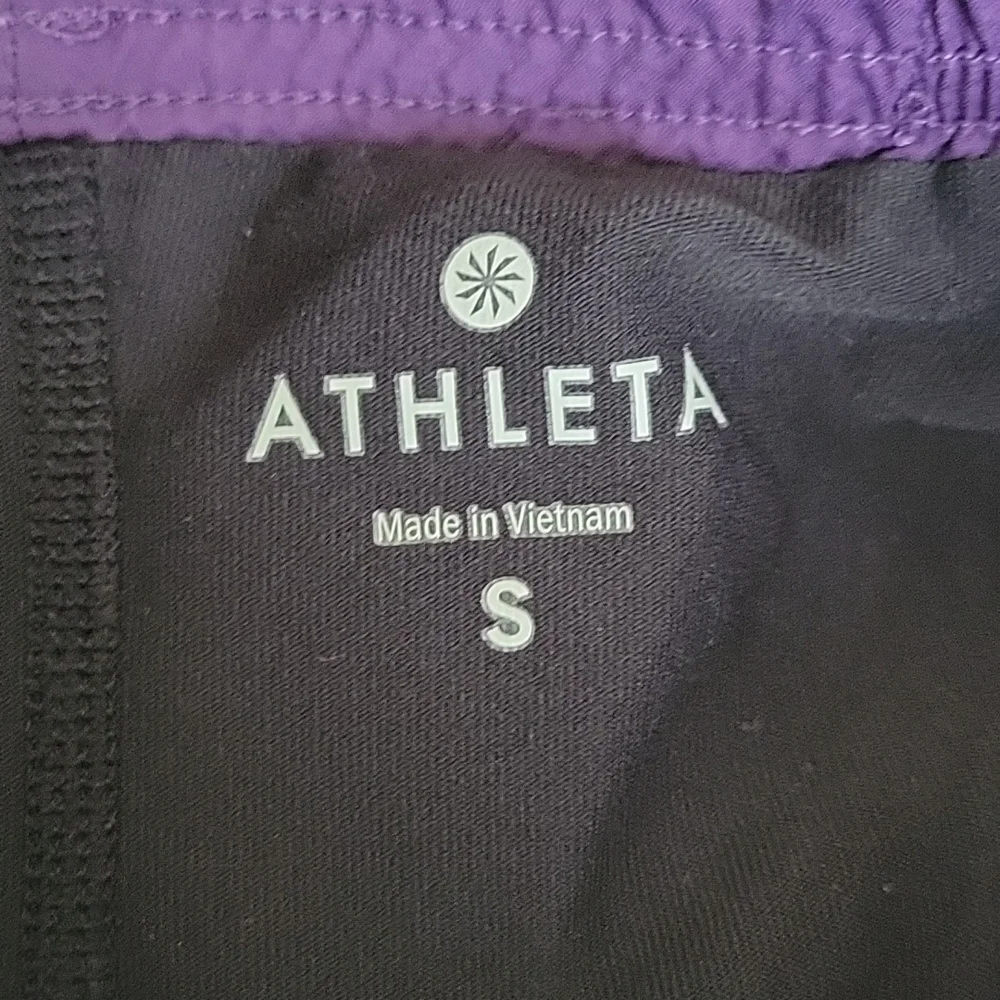 Athleta Purple Shorts, Women's Size Small, Excellent Condition!