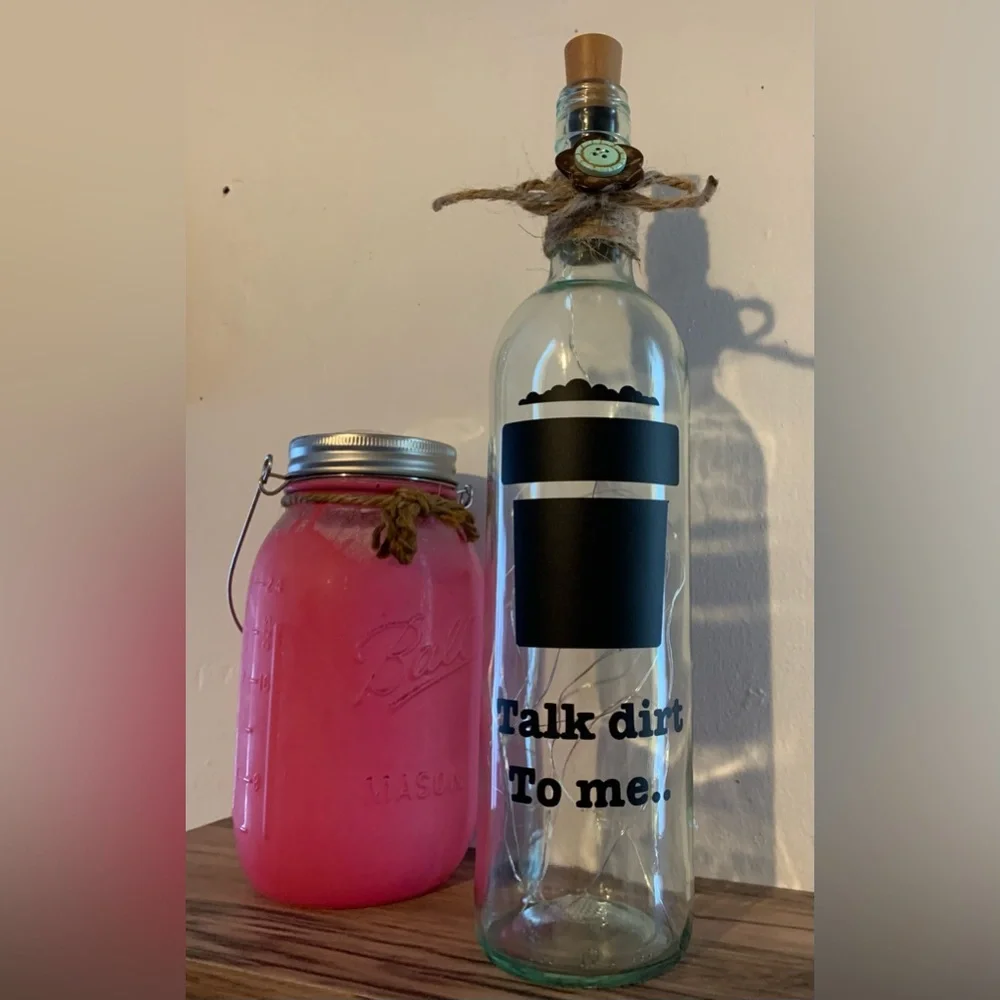 Wine Knot Craft Designs? text creates