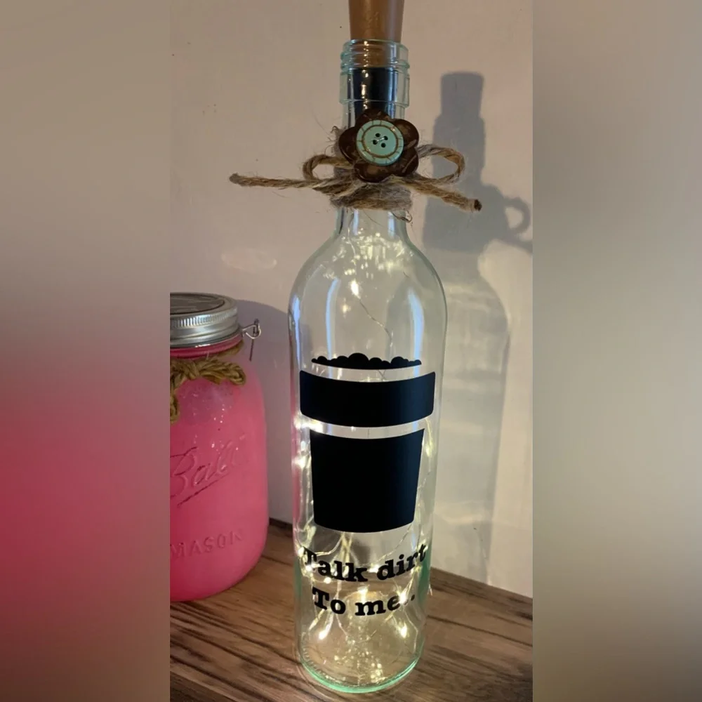 Wine Knot Craft Designs? gold from