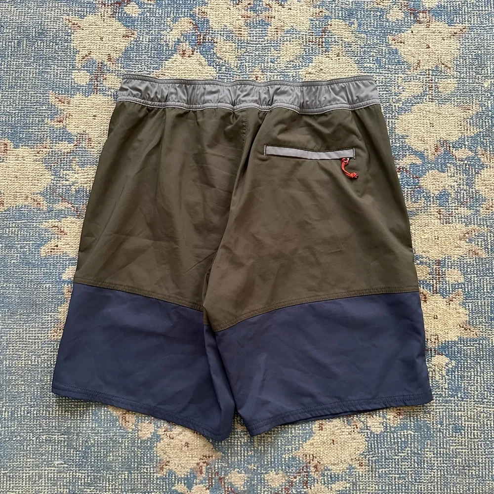 L.L. Bean excellent no