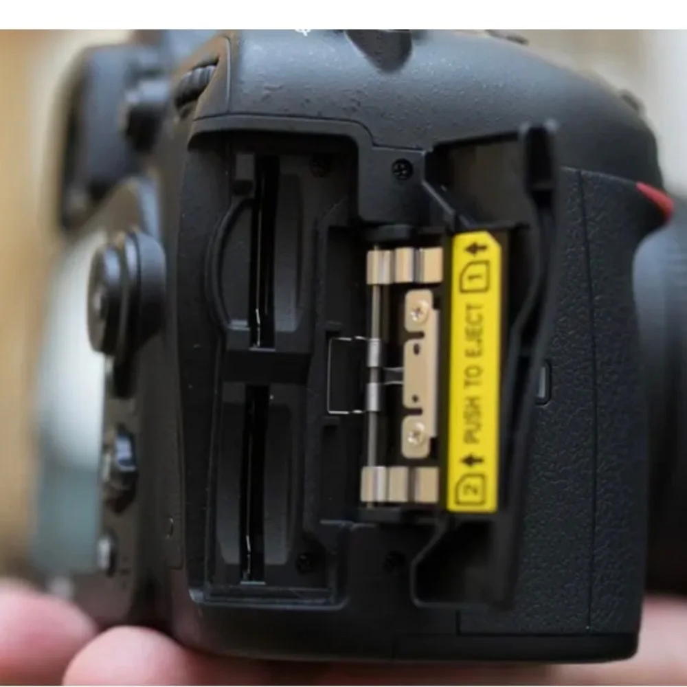 Nikon communication up