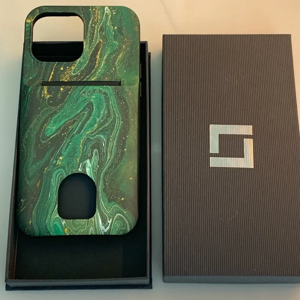 Apogee cell phone
