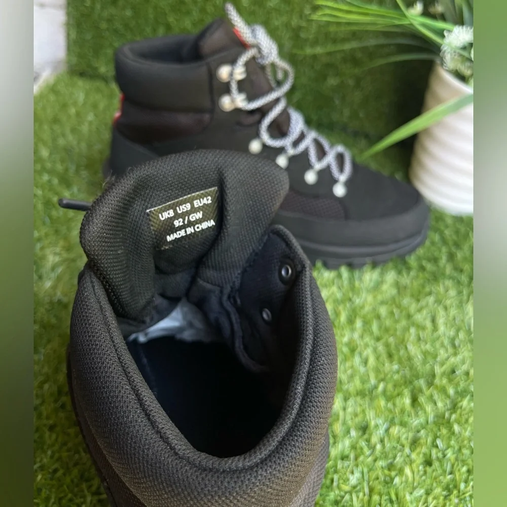Hunter original explorer