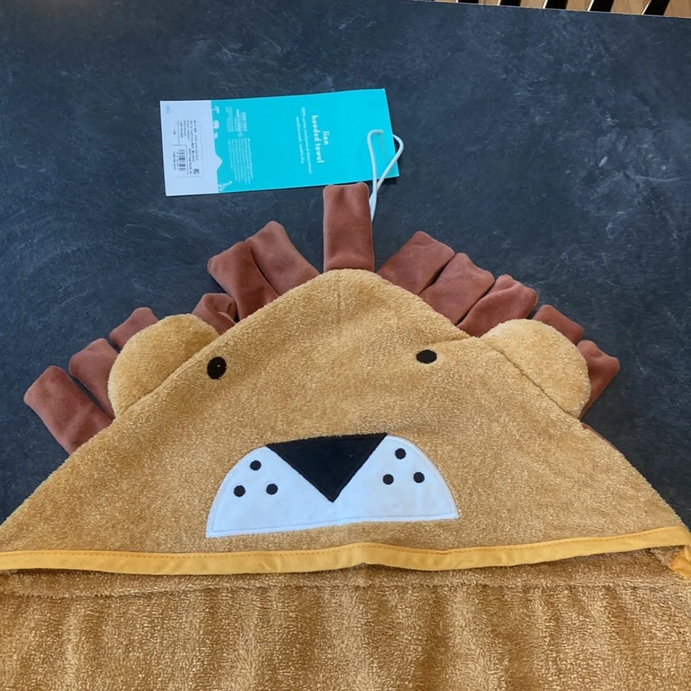 Pillowfort kids tan