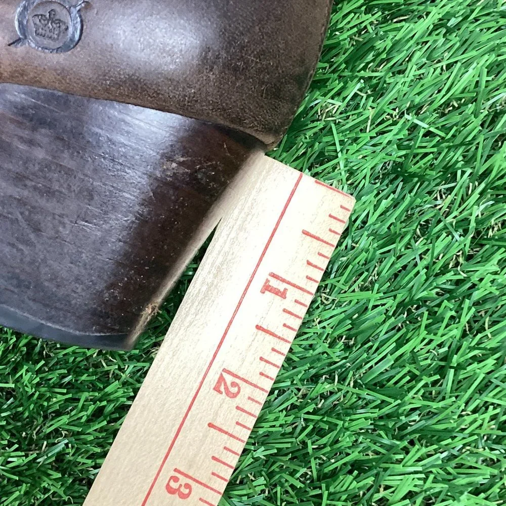 Born 36 leather