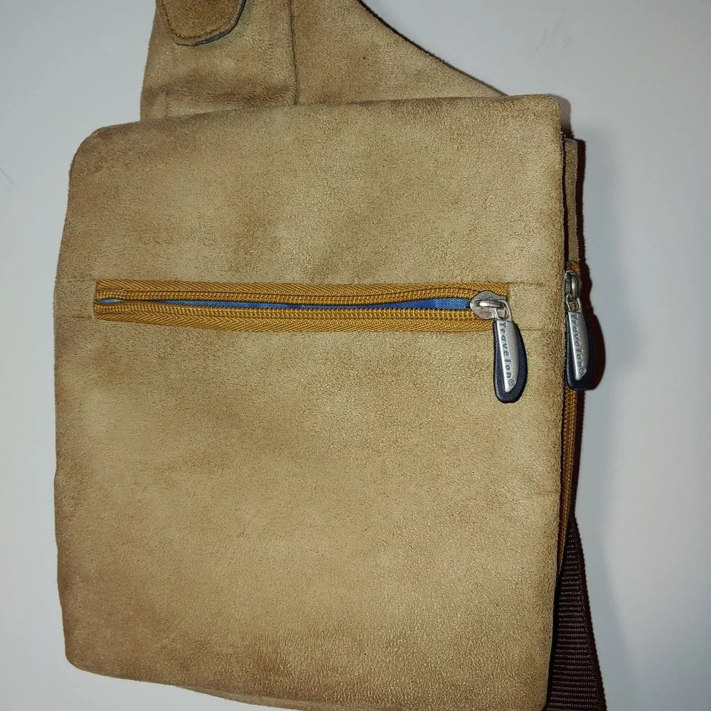 Travelon crossbody sling