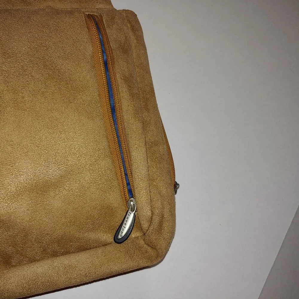 Travelon crossbody sling