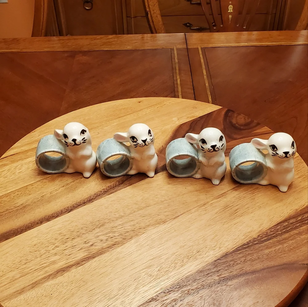 Source Unknown napkin holders