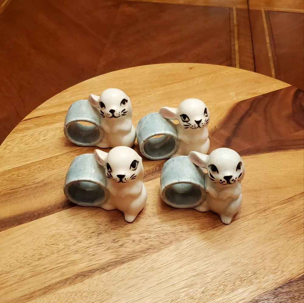 Source Unknown napkin holders
