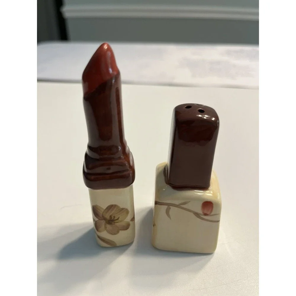 Vintage Vogue Collection spice up