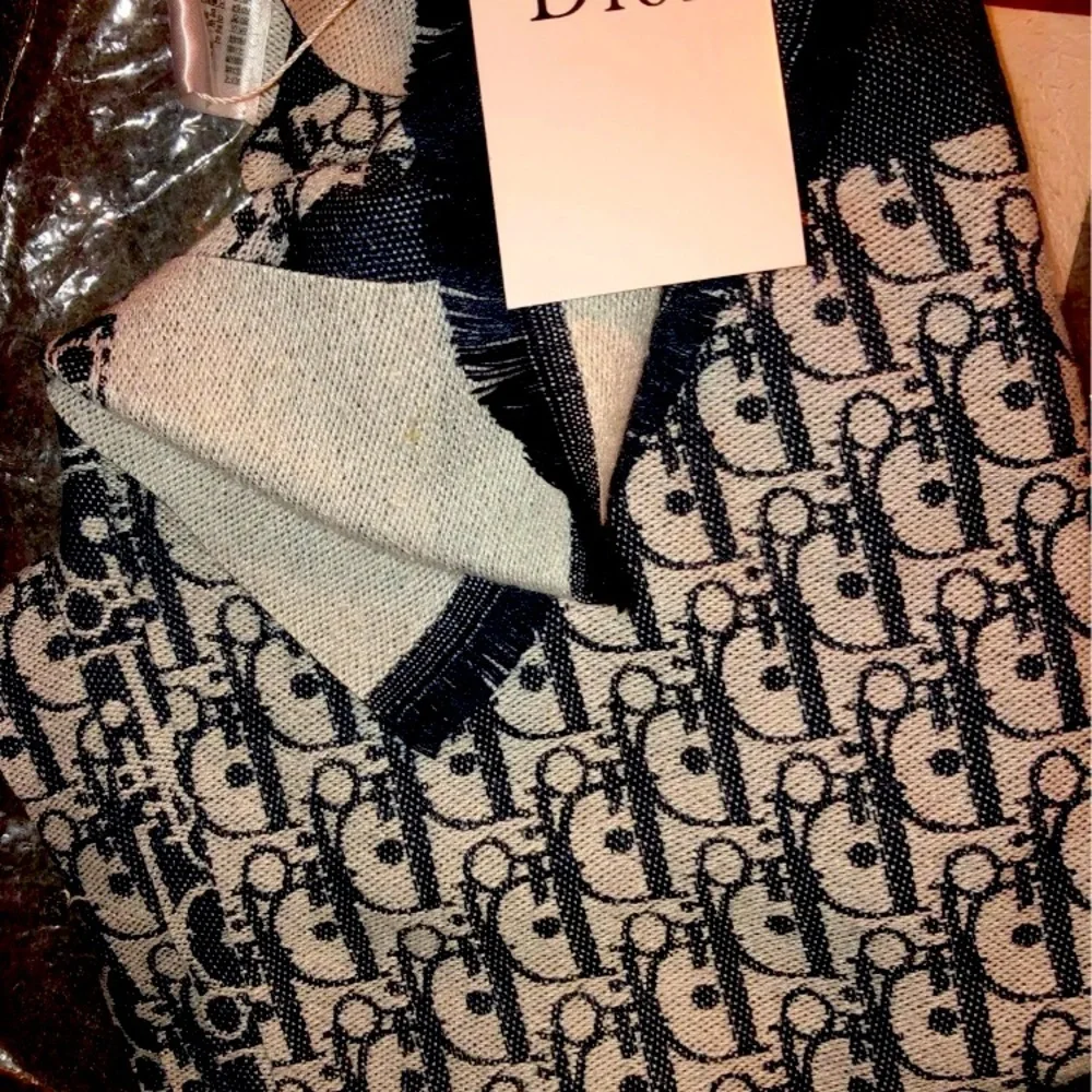 COPY - Christian Dior Scarf