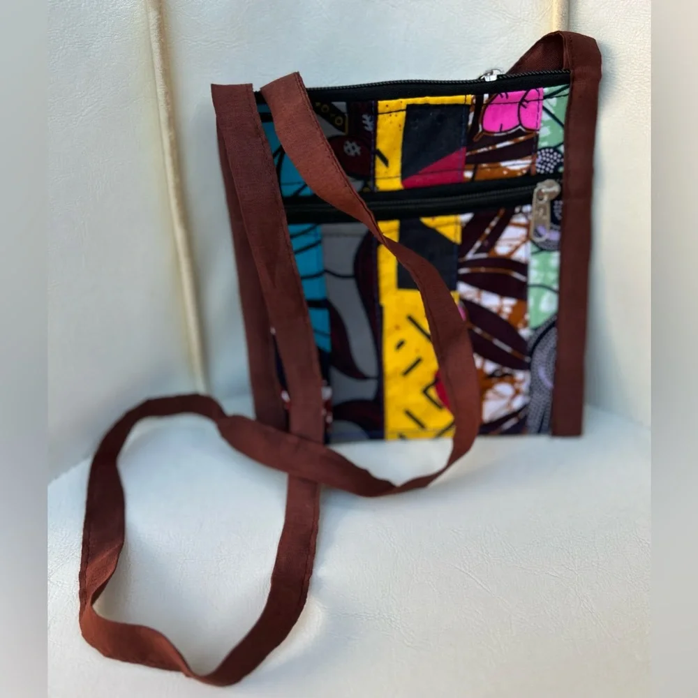 NW 💯 Cotton Patch Vlisco Fabric Crossbody Purse Sz 6”x6”