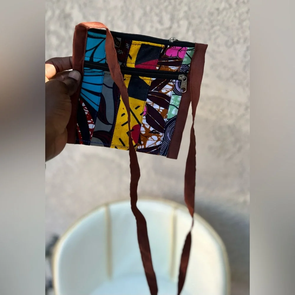 NW 💯 Cotton Patch Vlisco Fabric Crossbody Purse Sz 6”x6”