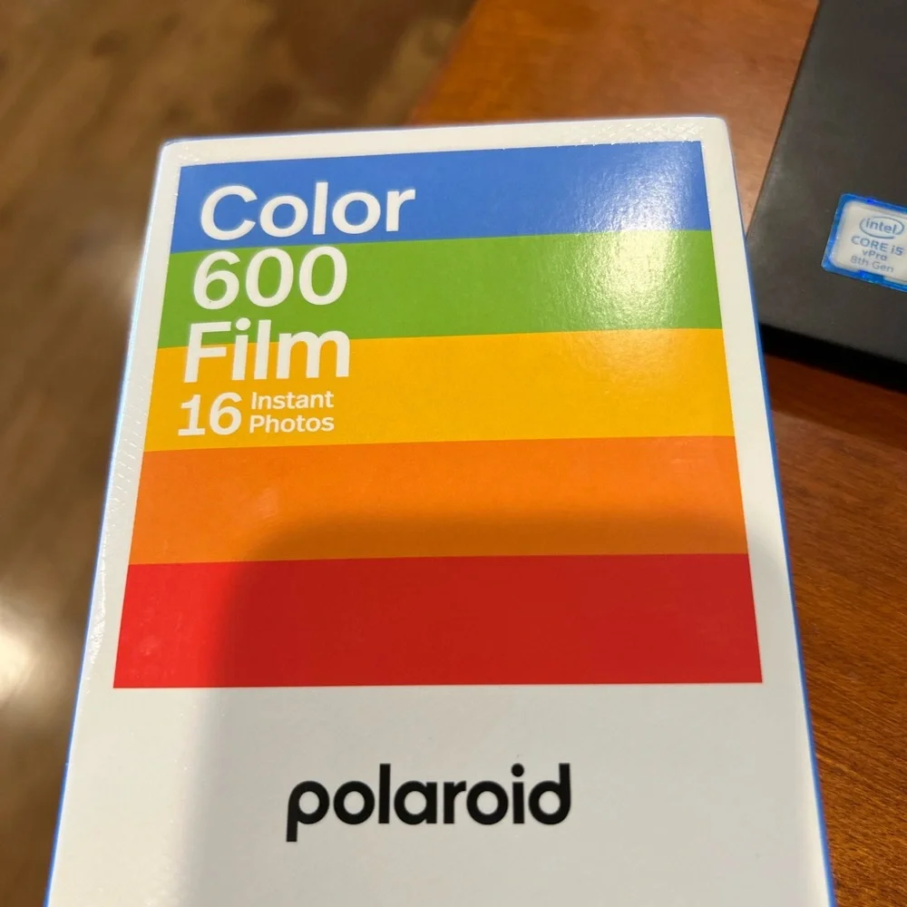 Polaroid this vintage