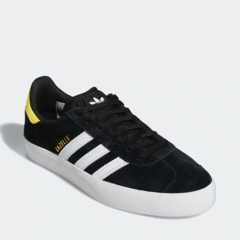 adidas skateboarding ups