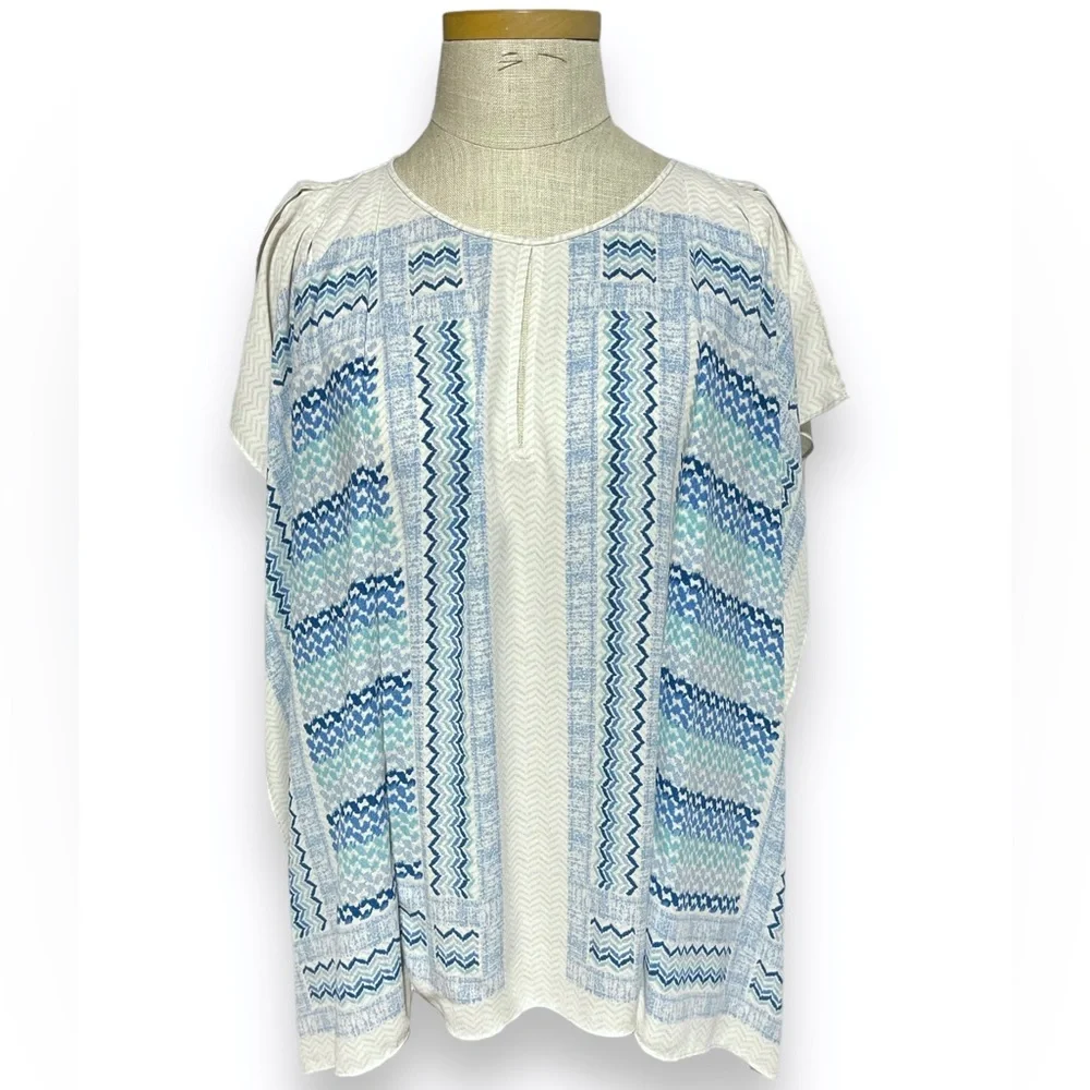blouse nwt color