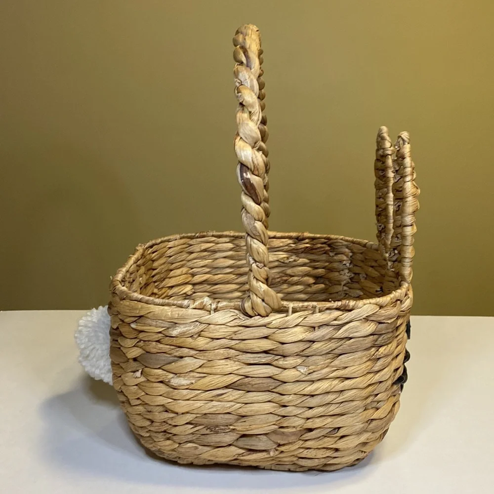 Crate&Barrel adorable rustic