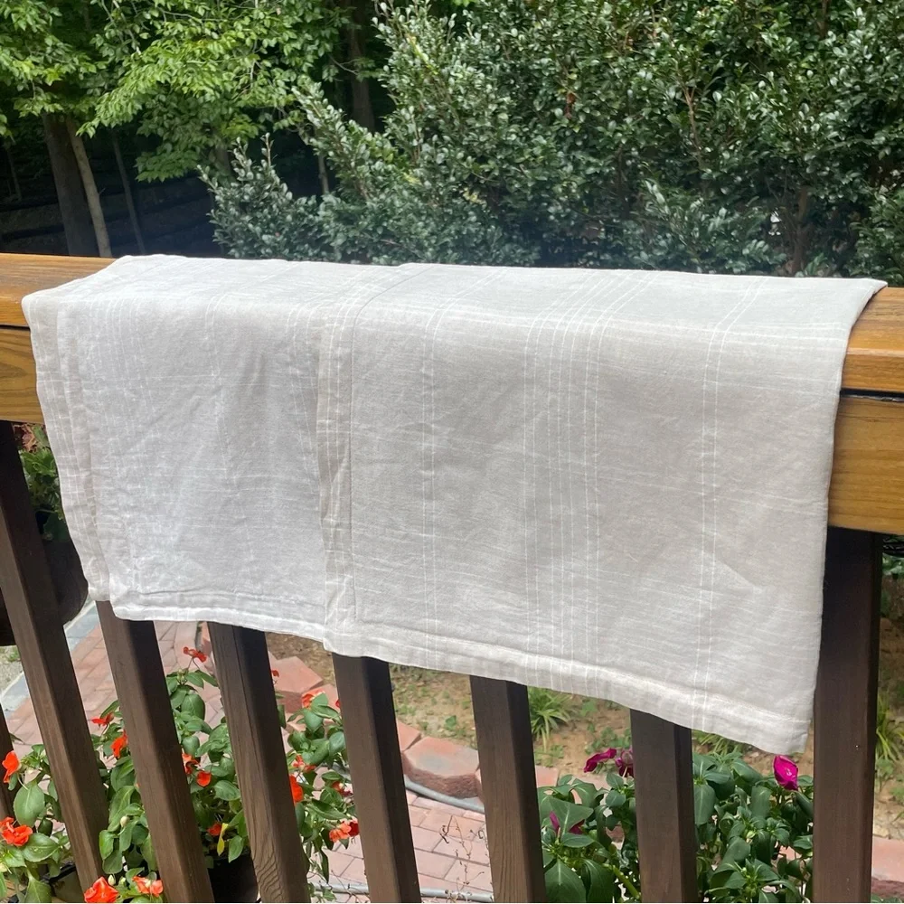 Crate&Barrel quinn linen