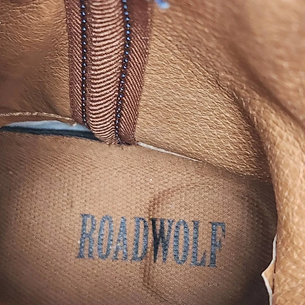 Road Wolf photos boots details