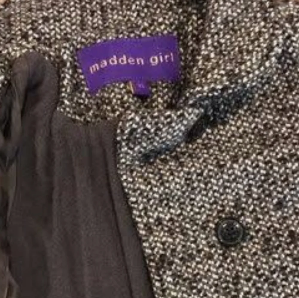 Madden Girl beautiful black