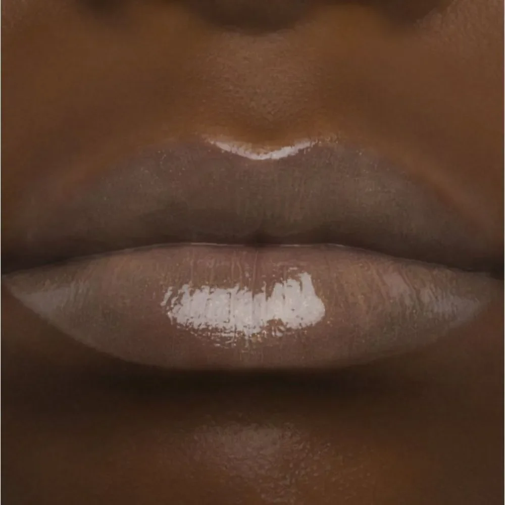 Jeffree Star “ The Gloss “ Body County