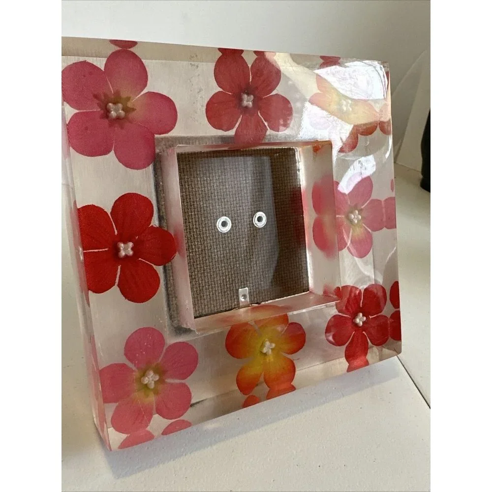Habitat acrylic lucite